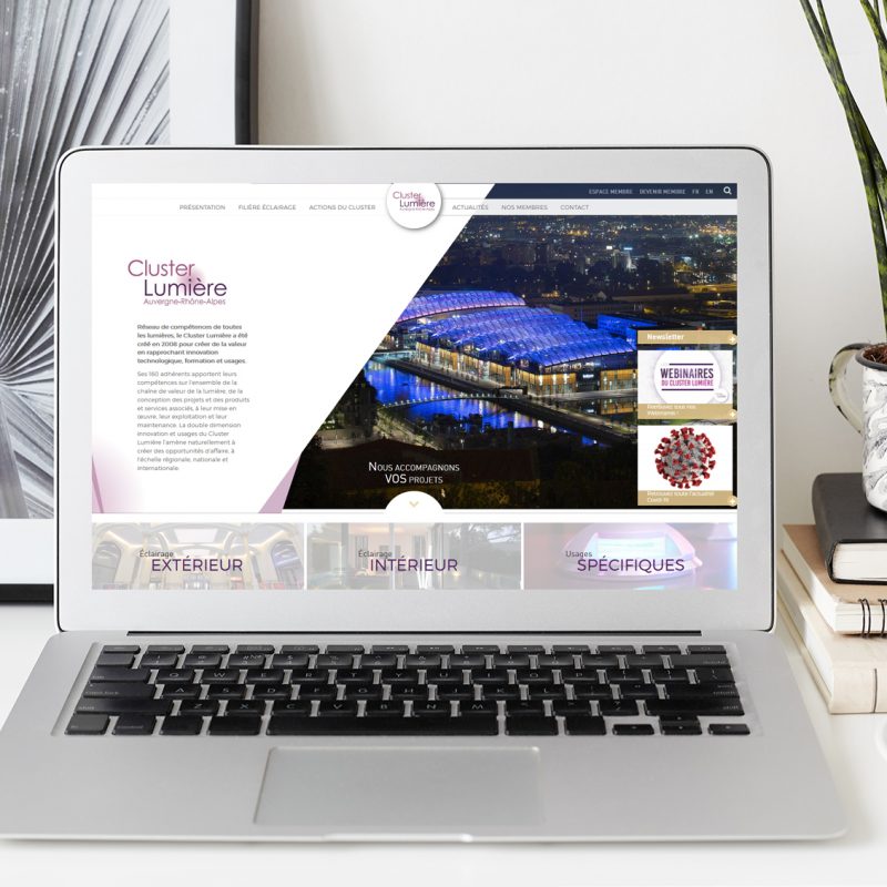 Cluster Lumière